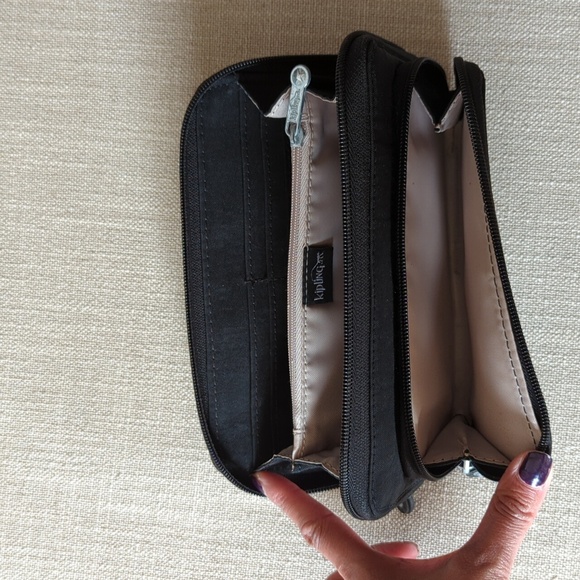 Kipling Wallet - Picture 3 of 4
